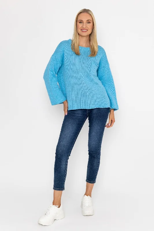 pocket-knit-in-blue