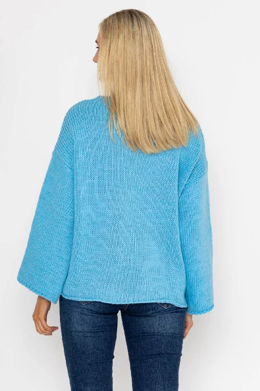 pocket-knit-in-blue